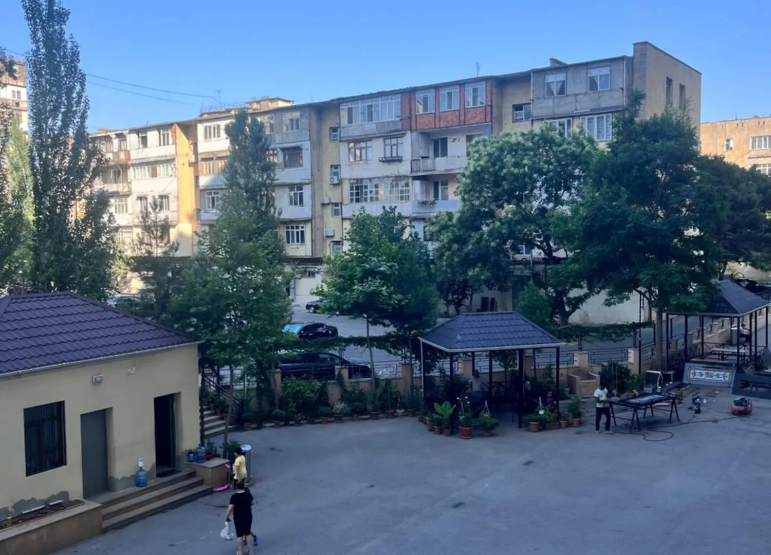 Halal Comfortable Apartament Baku