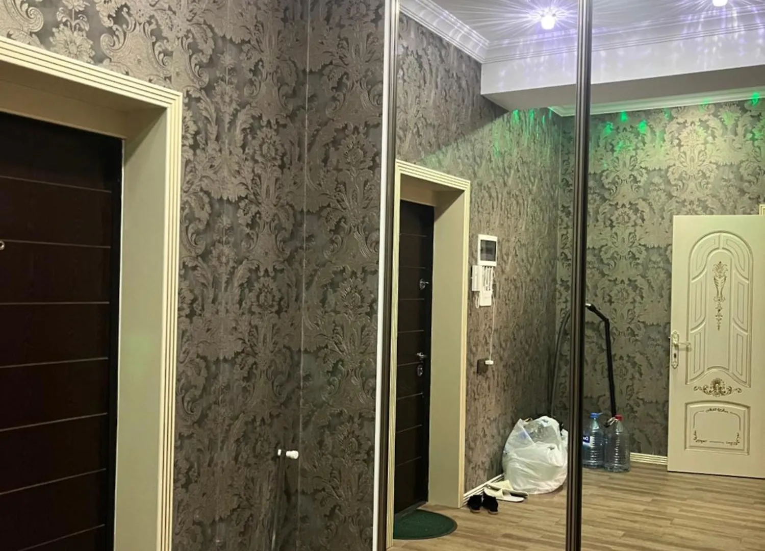 Halal Comfortable Apartament Baku Azerbaijan