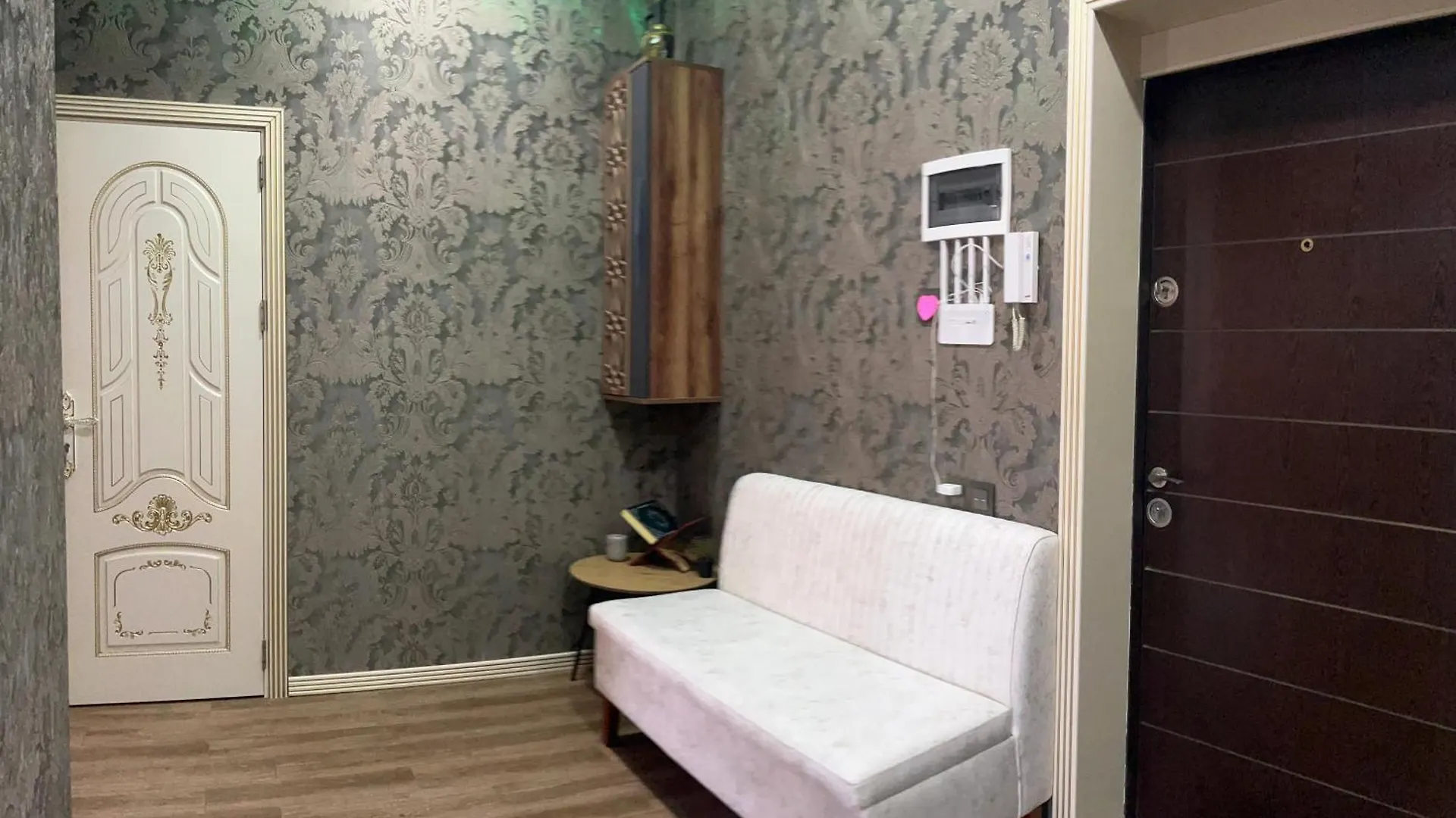 Apartment Halal Comfortable Apartament Baku Azerbaijan